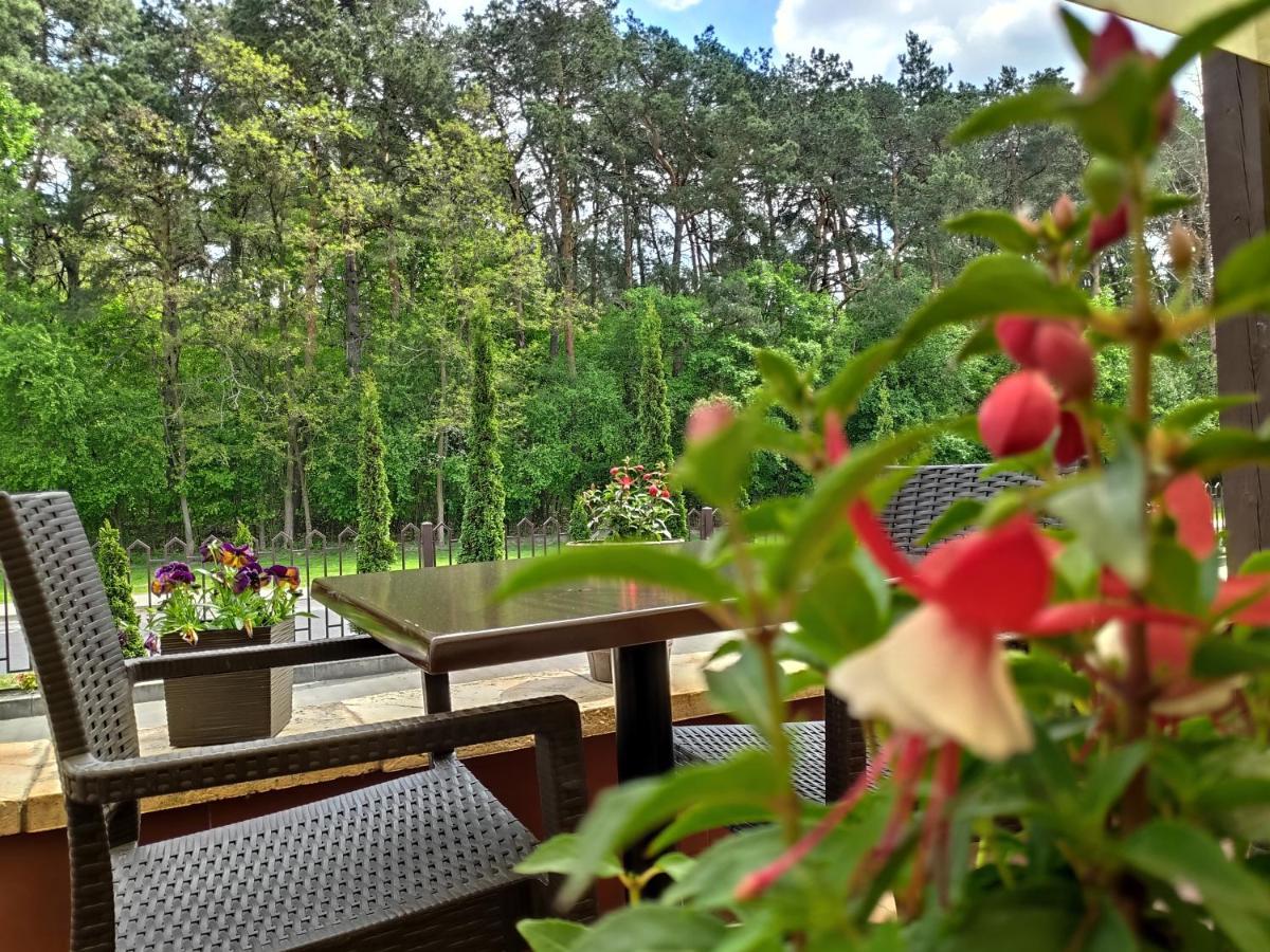 Hotel Marina Nielisz Экстерьер фото